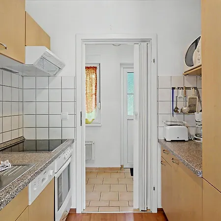 Schneider 2d By Interhome *