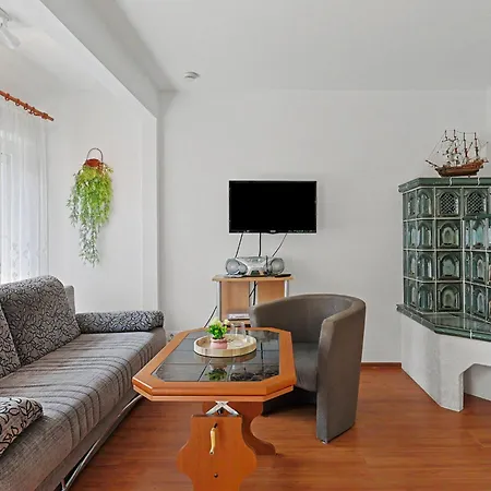Schneider 2d By Interhome