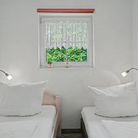 Schneider 2d By Interhome בית נופש צינוביץ